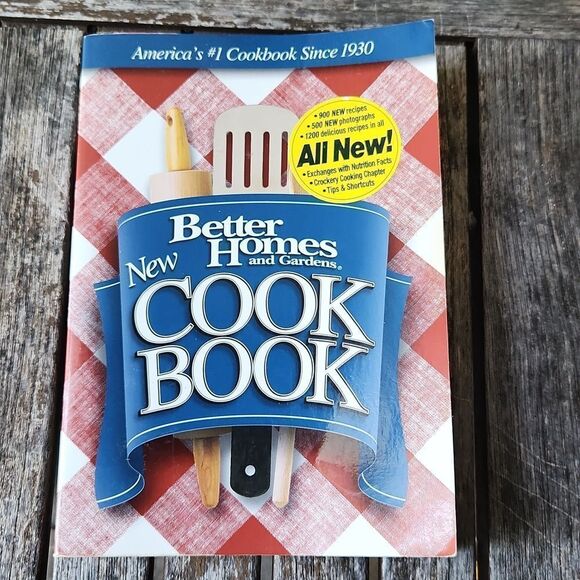 Better Homes and Gardens Cookbook 2002 - Picture 1 of 7